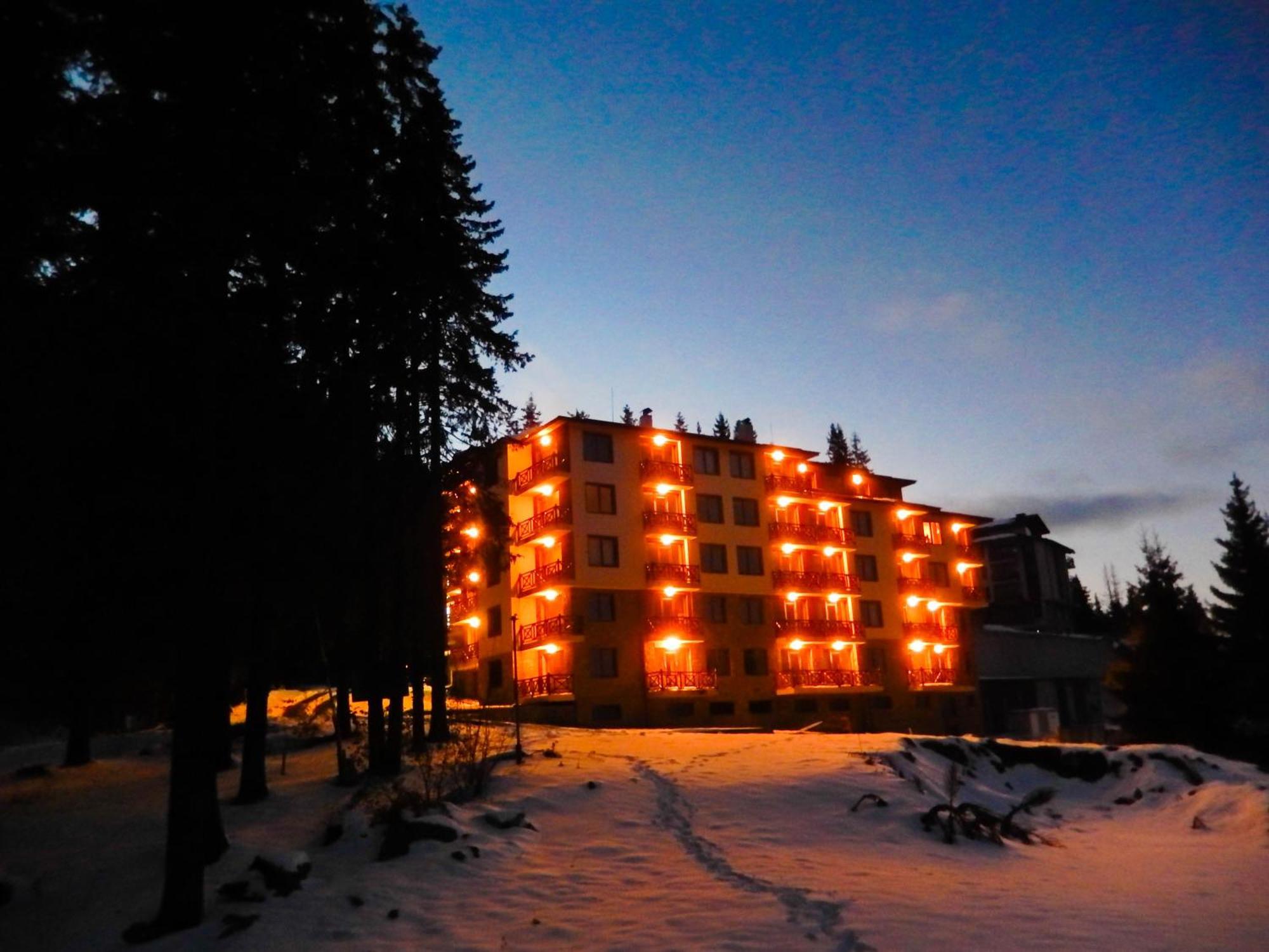 Aparthotel Pine Hills Pamporovo Extérieur photo