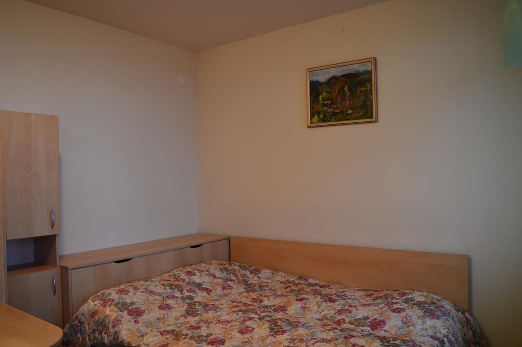 Aparthotel Pine Hills Pamporovo Extérieur photo